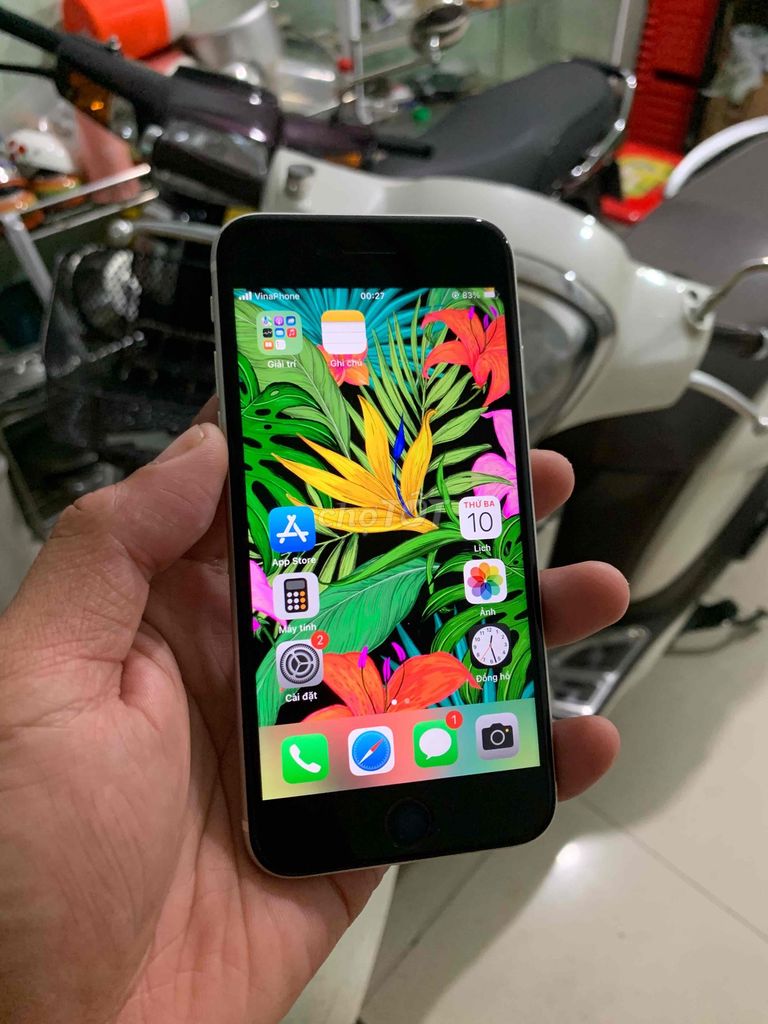 Apple iPhone SE 2020 64GB Trắng. Mua bán Điện thoại tại Thành phố Biên Hòa Đồng Nai được đăng bởi LUCAS 6868 hình 1
