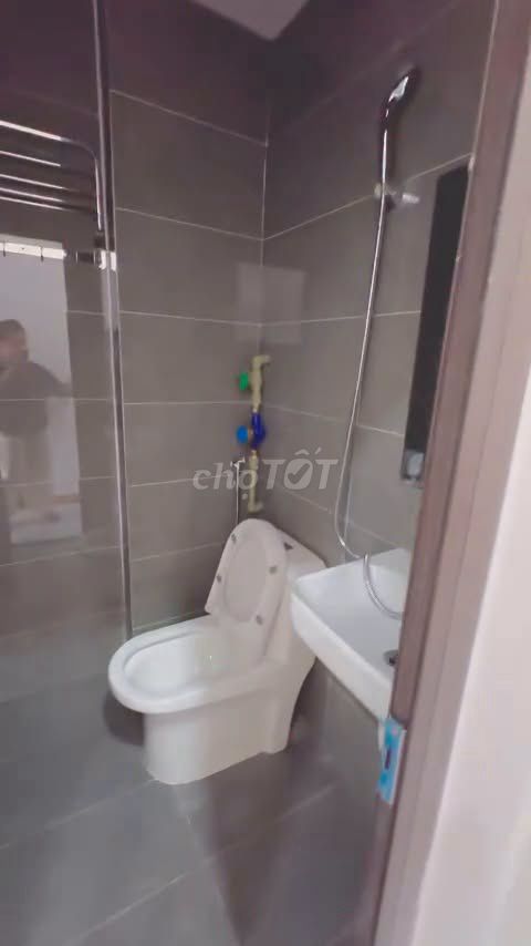 Сдается комната для проживания 5,6 тр/месяц в Тинькуанге, Донг Да