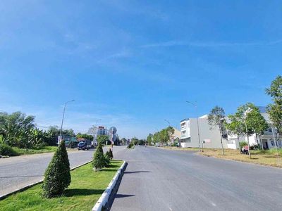 Bán nền đường số 11 khu dân cư Nam Long 2 ( Lộ 47m vào thành đội ). Mua bán đất tại Quận Cái Răng Cần Thơ được đăng bởi Trần Văn Thống