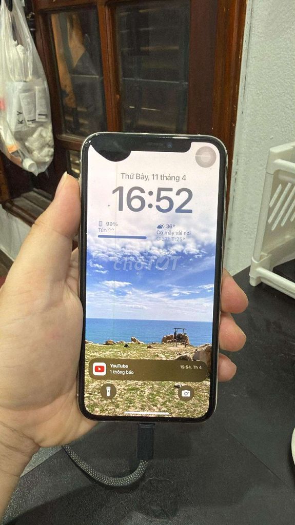 Apple iPhone 11 Pro 256GB Bạc Đã sử dụng. Mua bán Điện thoại tại Quận Đống Đa Hà Nội được đăng bởi Thắng Trương hình 1