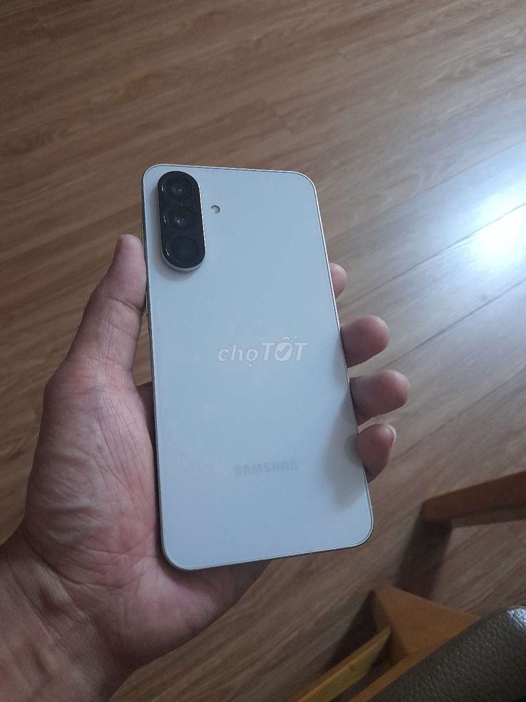 Samsung Galaxy A56 5G. Mua bán Điện thoại tại Quận Hoàng Mai Hà Nội được đăng bởi Jan Choy hình 1