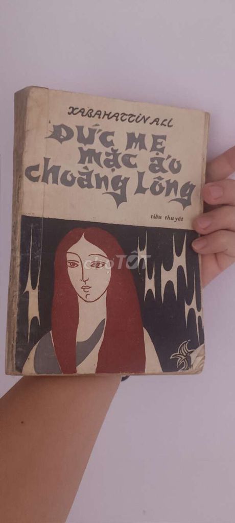 Sách Đức Mẹ Mặc Áo Choàng Lông. Mua bán Sách tại Quận Nam Từ Liêm Hà Nội được đăng bởi Tuấn hình 1