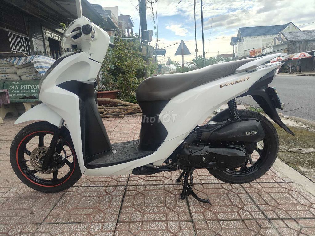 HONDA VISION 2016 XE RẤT SẠCH MÁY ZIN ÊM. Mua bán Xe máy tại Huyện Bình Tân Vĩnh Long được đăng bởi MƯỜI   BÌNH TÂN VL hình 5