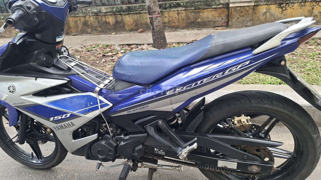 Возбудитель Yamaha 150 FI синий серебристый