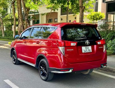 Toyota Innova 2019 Venturer - 10123 km. Mua bán Ô tô tại Quận Cầu Giấy Hà Nội được đăng bởi Tuấn hình 1