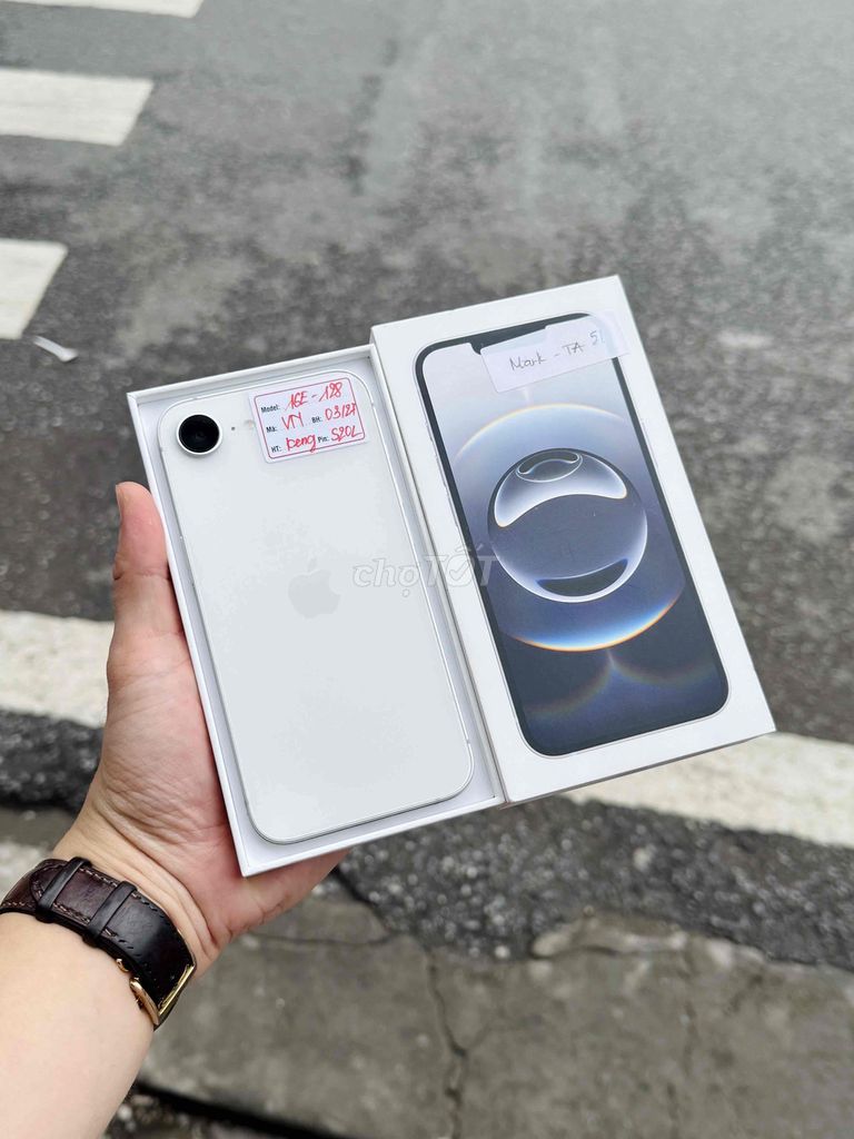 iPhone 16e 128GB Trắng VN/A như mới. Mua bán Điện thoại tại Quận Đống Đa Hà Nội được đăng bởi Lâm Bảo Tuyên hình 1