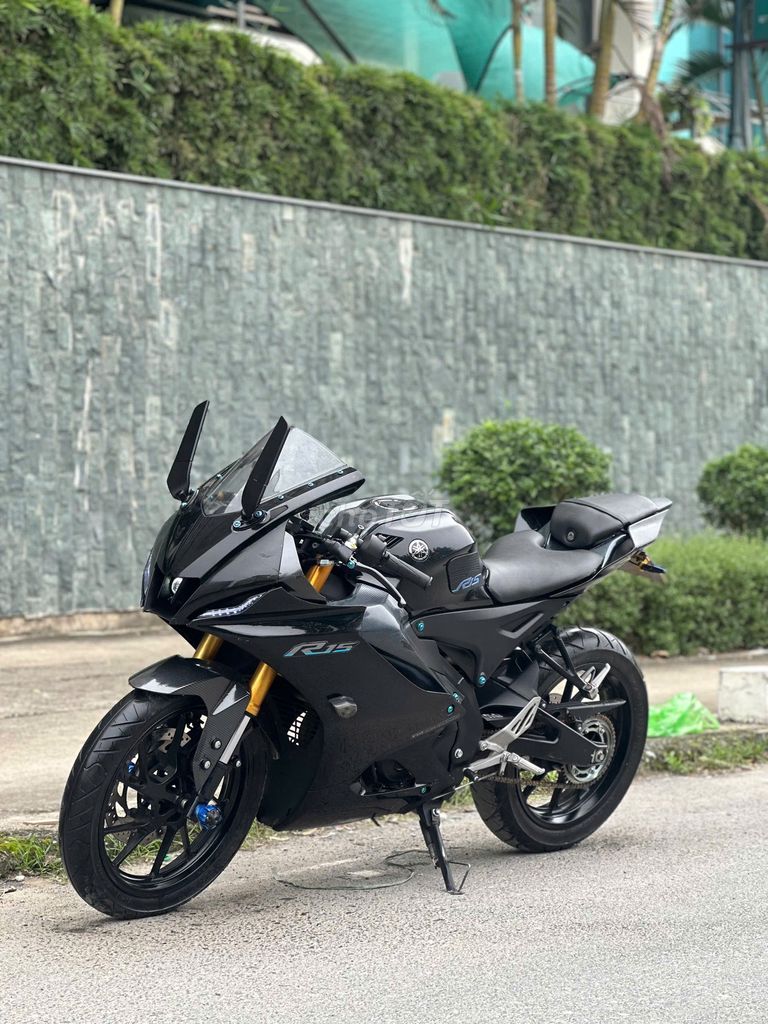 Yamaha R15V4 siêu lướt có trả góp trao đổi ✅. Mua bán Xe máy tại Quận Thanh Xuân Hà Nội được đăng bởi Phú Lý hình 2