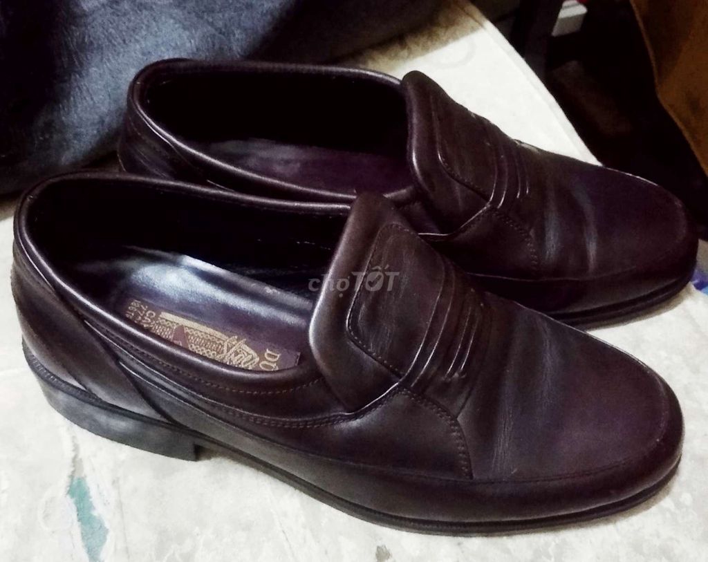 🇻🇳 Giày lười nâu da bò thật size 40 còn mới, có đổi. Mua bán Giày dép tại Quận Ninh Kiều Cần Thơ được đăng bởi Shop Tứ Quí hình 1