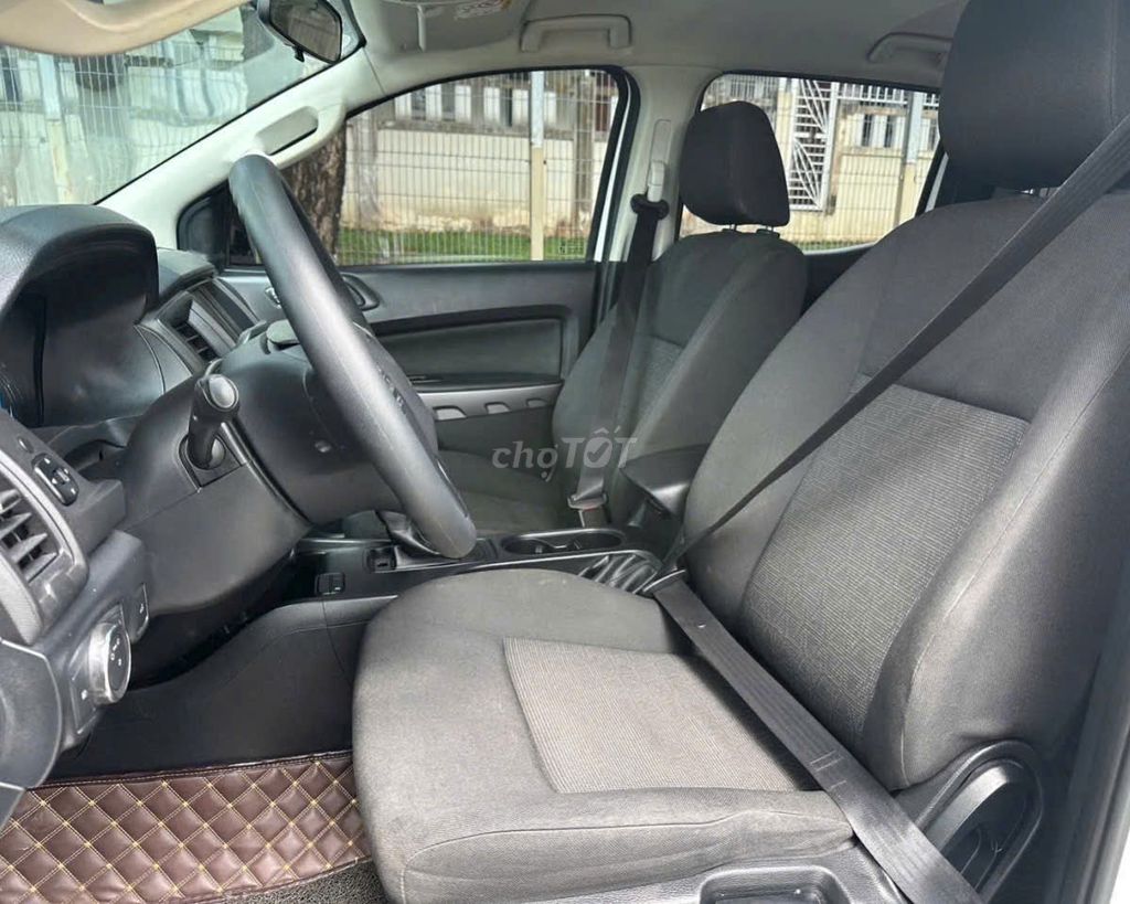 Ranger 2020 XLS AT hỗ trợ ngân hàng toàn quốc. Mua bán Ô tô tại Quận 12 Tp Hồ Chí Minh được đăng bởi NHI Ô TÔ AN SƯƠNG hình 10
