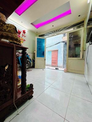 Bán nhà P1 quận 8- Ngang 4m- 32m2- 4PN- giá hơn 3,5tỷ