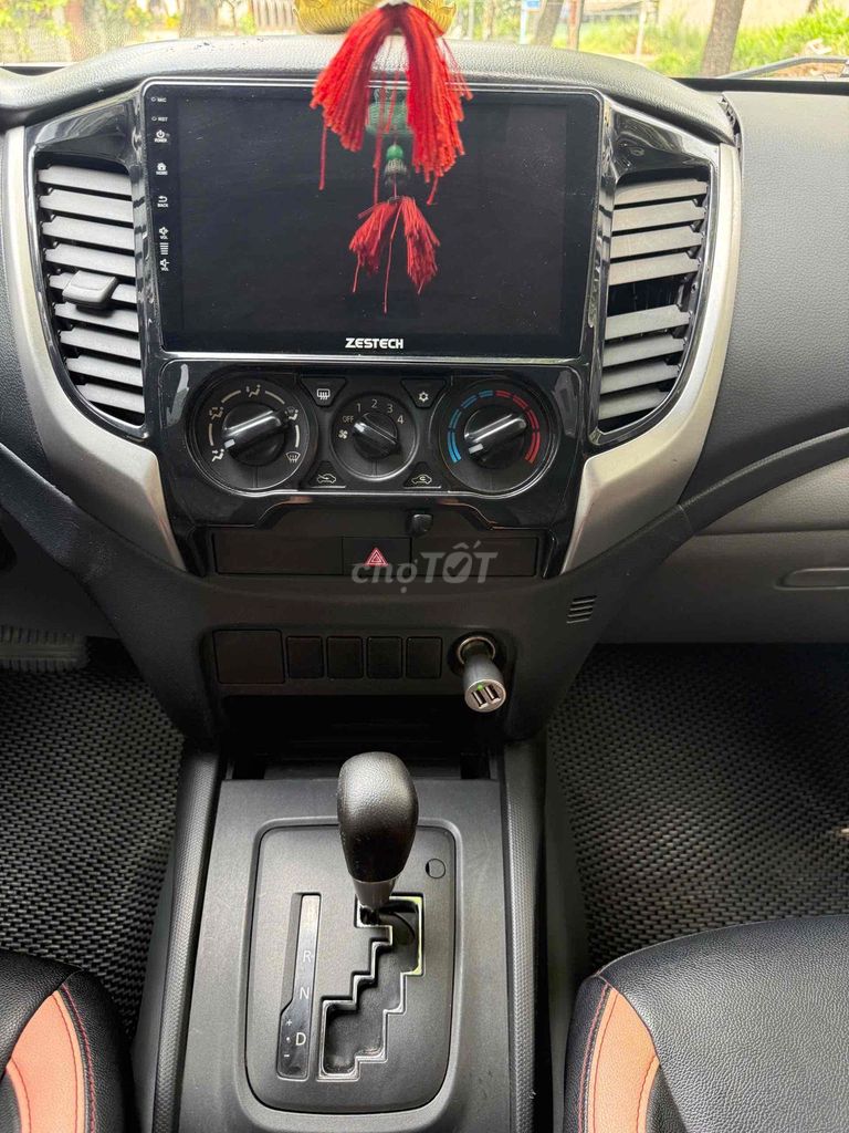 Mitsubishi Triton 2015 - 225000 km. Mua bán Ô tô tại Huyện Trảng Bom Đồng Nai được đăng bởi nguyên thành trung hình 10