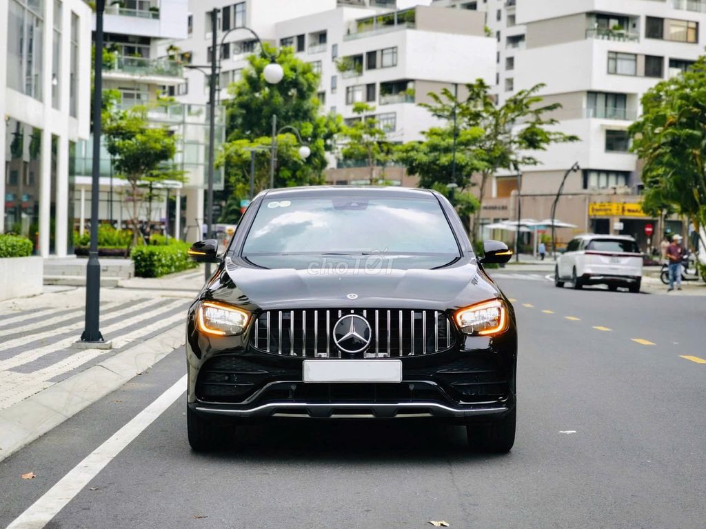 🔺MERCEDES GLC 300 COUPE MODEL 2023 NHẬP ĐEN/NÂU. Mua bán Ô tô tại Quận 7 Tp Hồ Chí Minh được đăng bởi Tung hình 2