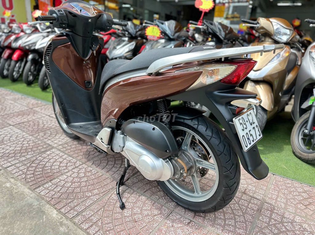 Sh VN Mẫu Ý 3 Cục 150cc 2011 bs 59c2-08573. Mua bán Xe máy tại Quận Phú Nhuận Tp Hồ Chí Minh được đăng bởi xe39com hình 7