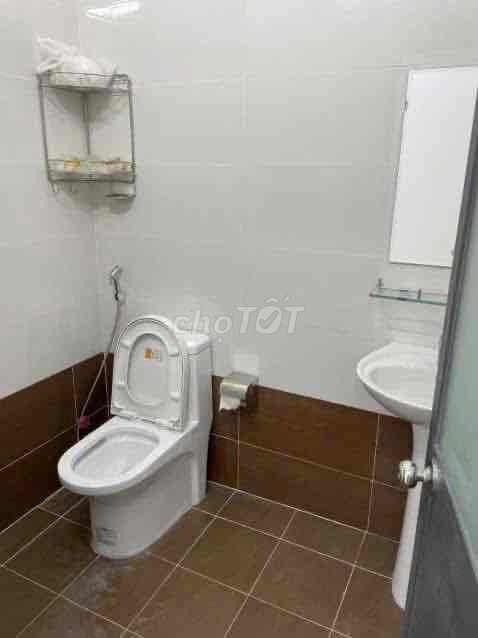 Cho thuê mặt bằng mới đường Nguyễn Ái Quốc giá 21triệu. Cho thuê văn phòng, mặt bằng kinh doanh tại Thành phố Biên Hòa Đồng Nai được đăng bởi Nguyễn Thị Ngọc Nguyệt hình 3
