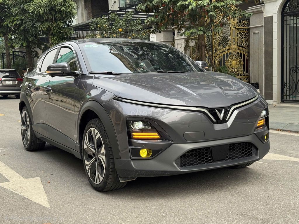 VinFast VF 6 Plus mua pin 2025. Mua bán Ô tô tại Quận Long Biên Hà Nội được đăng bởi PHÚC LÂM  AUTO hình 2