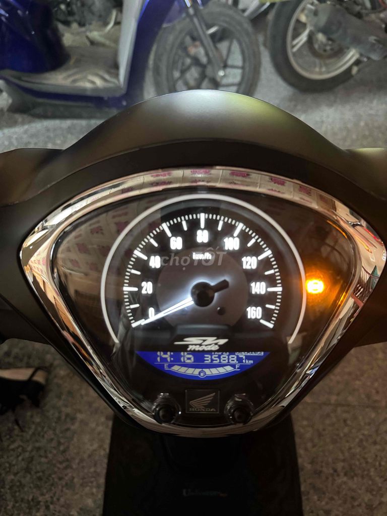 SH mode 125 abs. Mua bán Xe máy tại Quận Bình Tân Tp Hồ Chí Minh được đăng bởi Sang Cơ hình 1