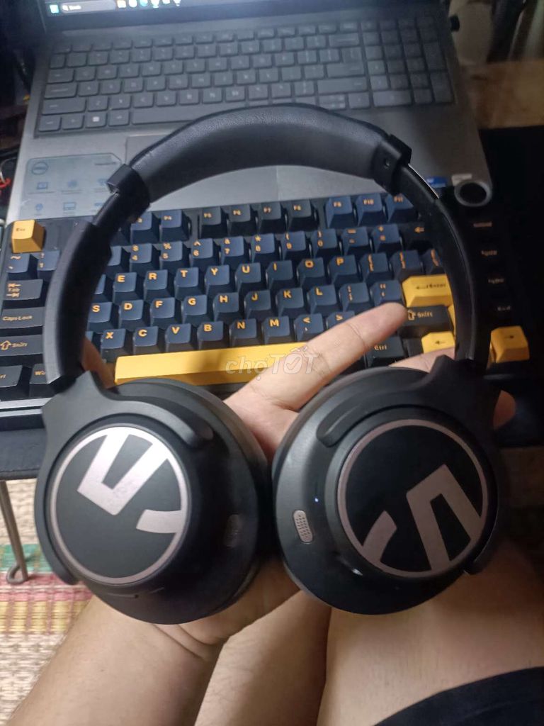 Tai nghe Soundpeats Space Đen. Mua bán Tivi, Âm thanh tại Thành phố Thủ Đức Tp Hồ Chí Minh được đăng bởi Nguyễn Xuân Hiển hình 1