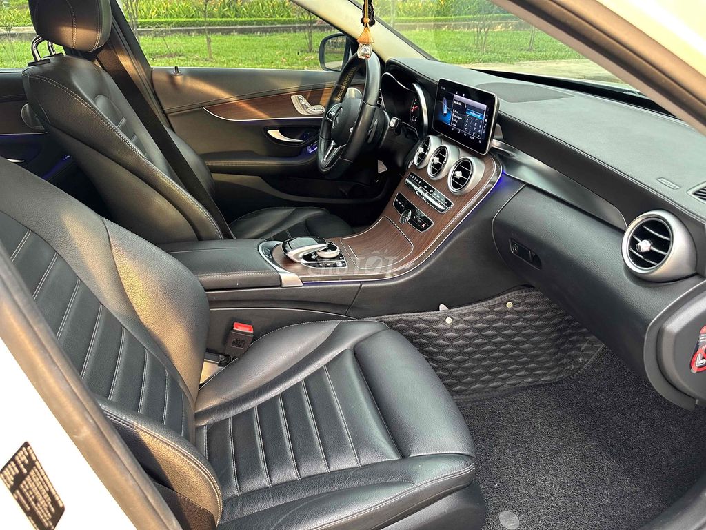 Mercedes Benz 2020 C200 Exclusive. Mua bán Ô tô tại Huyện Hóc Môn Tp Hồ Chí Minh được đăng bởi Hoàng Danh  hình 7