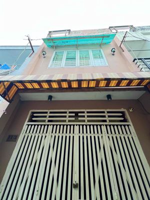Bán nhà Chính chủ giá rẻ 1,95tỷ. Mua bán nhà ở tại Quận 12 Tp Hồ Chí Minh được đăng bởi Nguyễn Thanh Tịnh