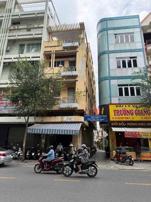 BÁN NHÀ MẶT TIỀN QUẬN 5 5 TẦNG HỢP ĐỒNG  THUÊ 100TR. Mua bán nhà ở tại Quận 5 Tp Hồ Chí Minh được đăng bởi HỒ DUY HIỀN
