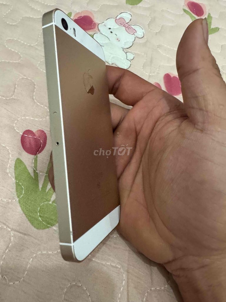Apple iPhone SE 128GB Vàng. Mua bán Điện thoại tại Huyện Dương Minh Châu Tây Ninh được đăng bởi minh trí hình 1