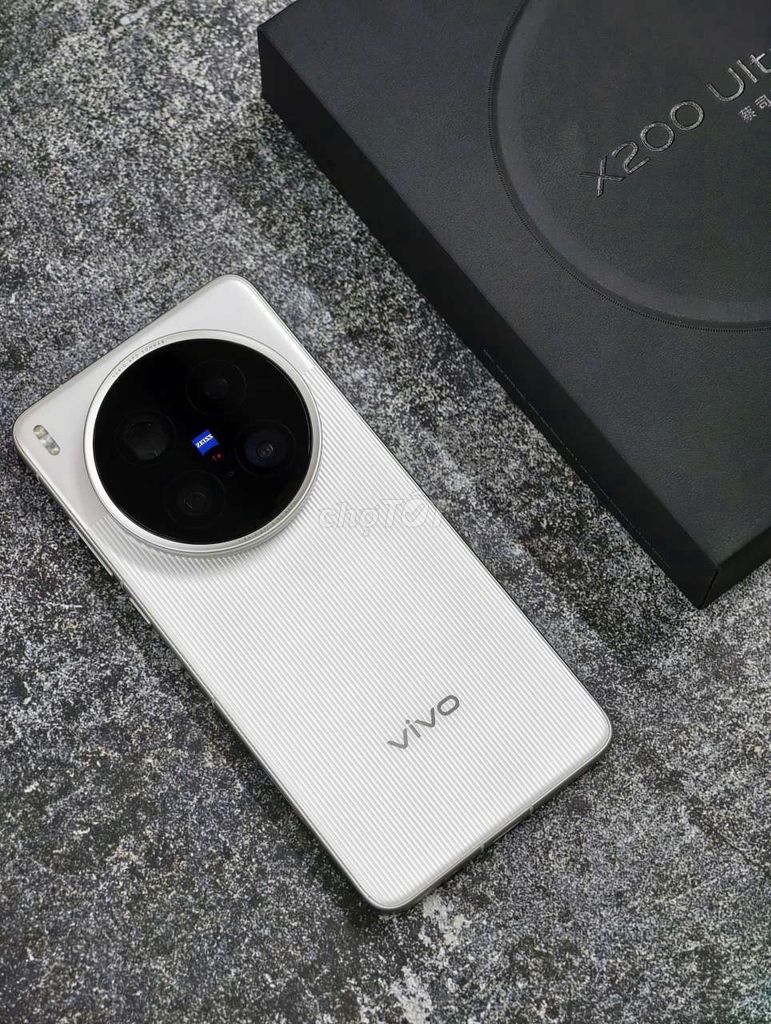 Vivo X200 Ultra 5G 256GB Camera Phone đỉnh cao. Mua bán Điện thoại tại Quận Thanh Khê Đà Nẵng được đăng bởi Tú MB hình 1
