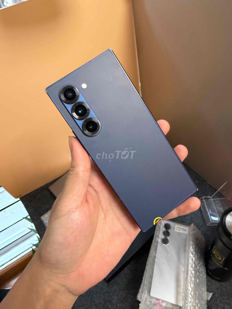 Samsung Galaxy Z Fold6 256GB Xám. Mua bán Điện thoại tại Quận Cầu Giấy Hà Nội được đăng bởi Trần Văn Đoàn hình 1