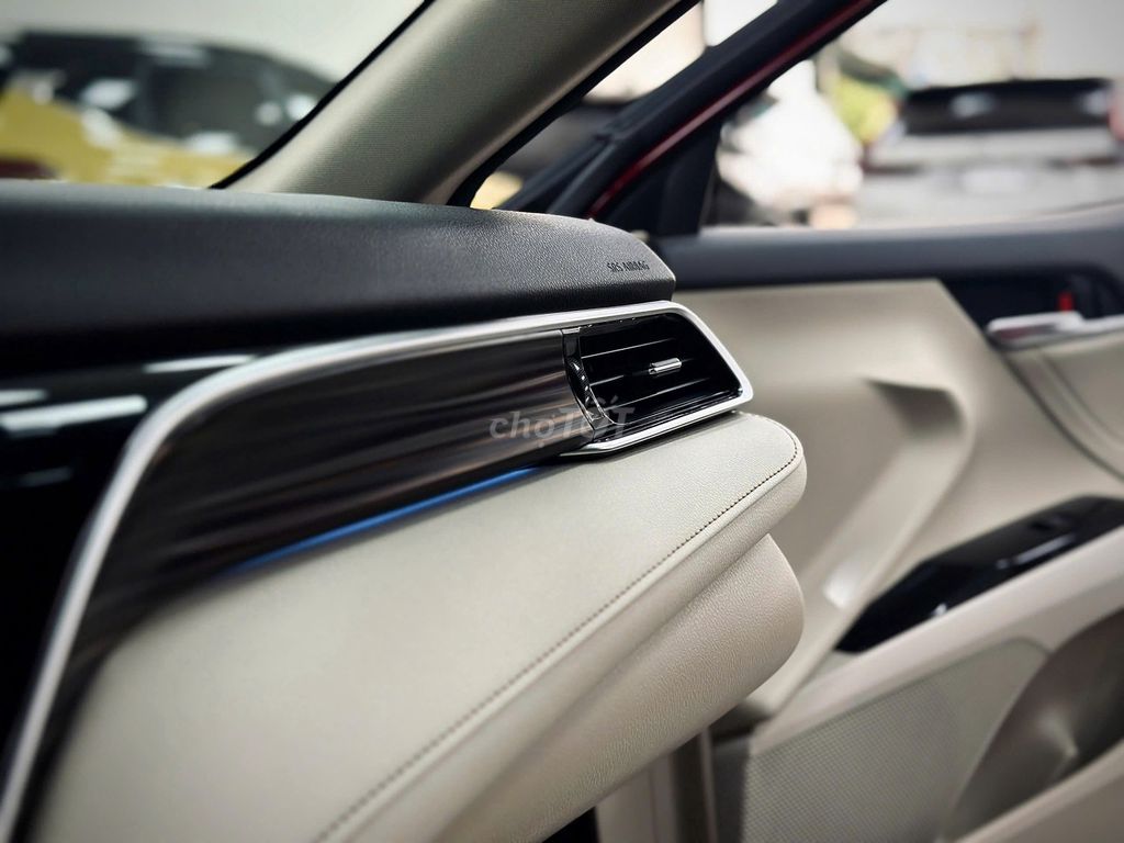 Toyota Camry 2019 2.0G - 20000 km. Mua bán Ô tô tại Thành phố Thủ Đức Tp Hồ Chí Minh được đăng bởi Kim Ngân Xe Lướt hình 12