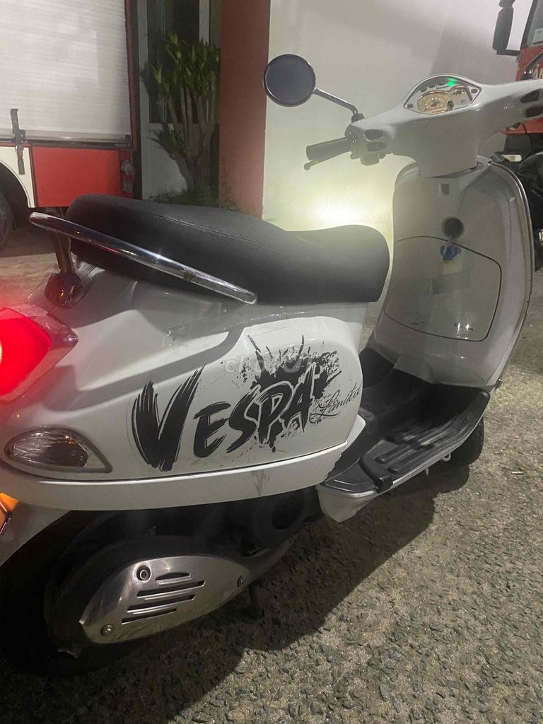 vespa 125 65km 18.xxx. Mua bán Xe máy tại Quận Sơn Trà Đà Nẵng được đăng bởi Châu hình 5