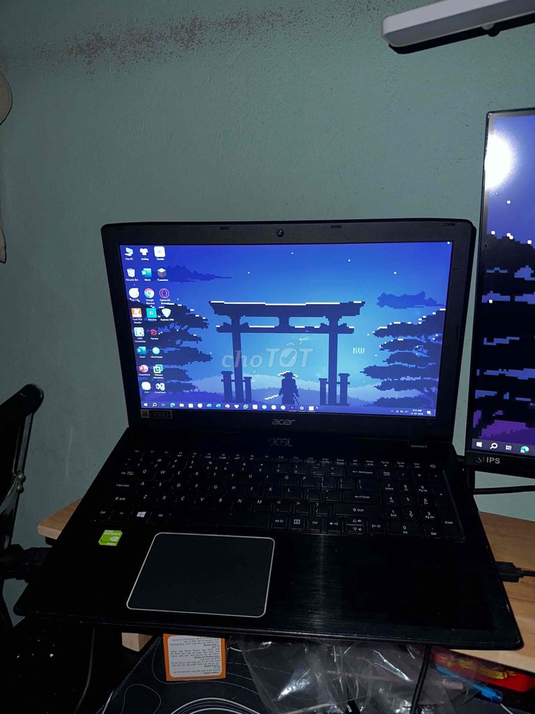 Acer Aspire E5-575G i5-7200U 8GB/628GB Đen Like Ne. Mua bán Laptop tại Quận 8 Tp Hồ Chí Minh được đăng bởi Chí Dũng hình 1