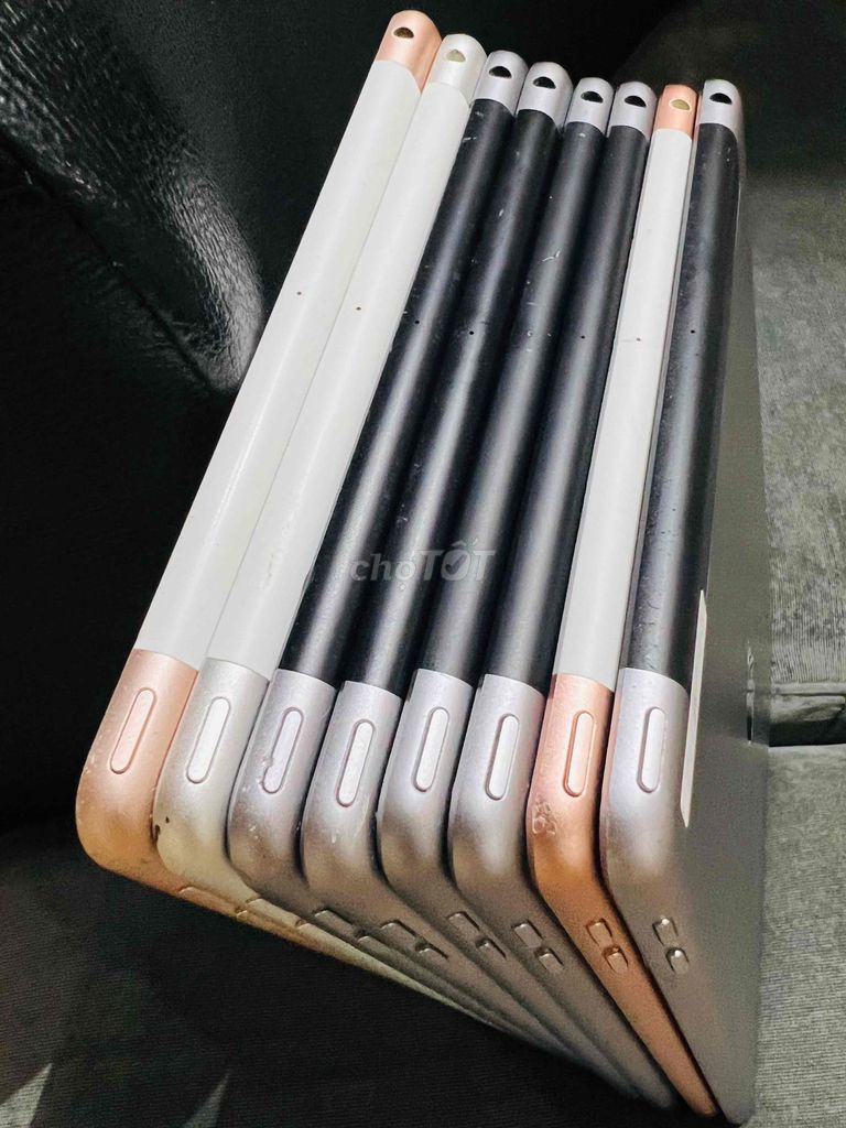 Trả Góp - Cà Thẻ iPad Gen 6 4G/wifi Siểu Rẻeeeeeee. Mua bán Máy tính bảng tại Quận 1 Tp Hồ Chí Minh được đăng bởi Lư Quốc Thông hình 2