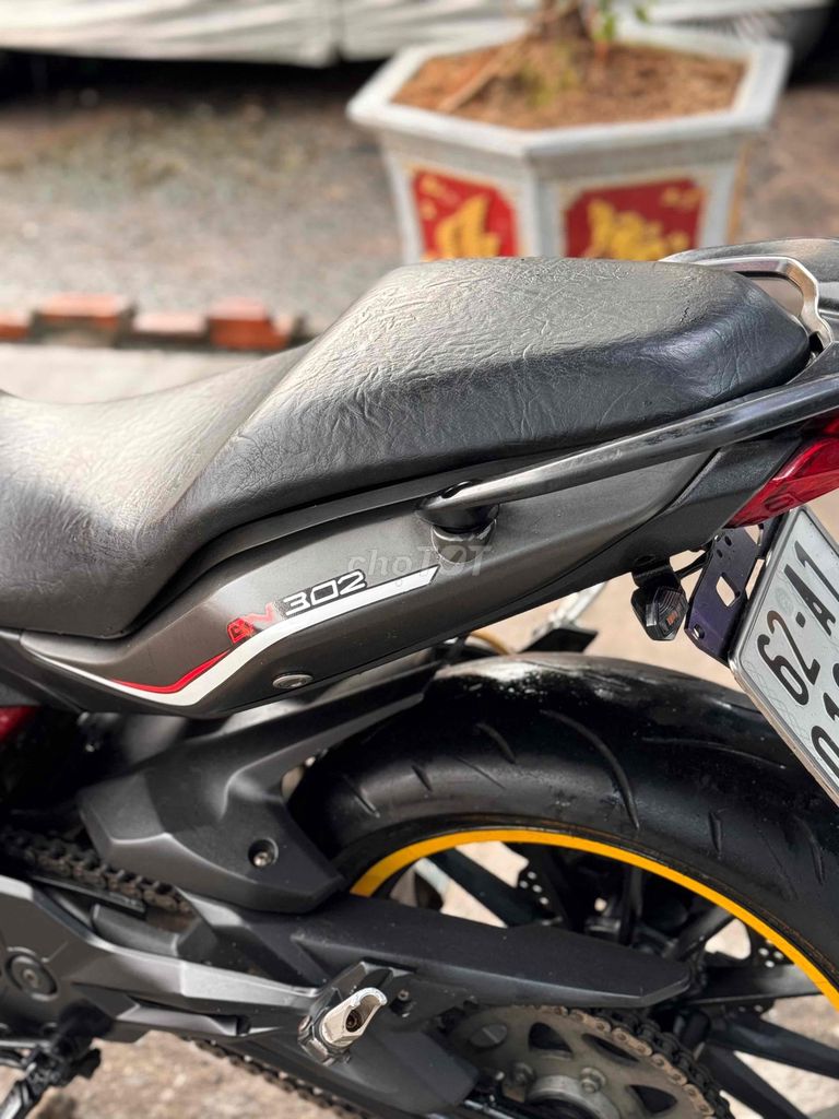Cần bán Benelli BN302 2015 Biển 62 9 chủ. Mua bán Xe máy tại Quận Bình Tân Tp Hồ Chí Minh được đăng bởi Việt Motor Bình Tân hình 4