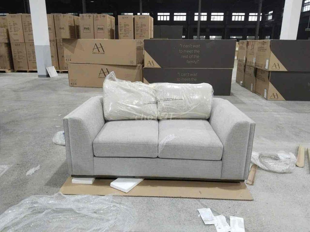 Ghế sofa 2 chỗ Xám 1.7x1x0.66m. Mua bán Bàn ghế tại Thành phố Thủ Dầu Một Bình Dương được đăng bởi Mr ton hình 1