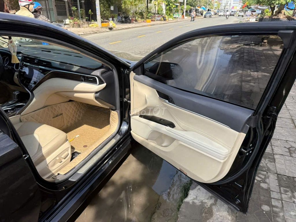 Toyota Camry 2019 2.5Q Đen. Mua bán Ô tô tại Huyện Hóc Môn Tp Hồ Chí Minh được đăng bởi CHỢ Ô TÔ AN SƯƠNG hình 11