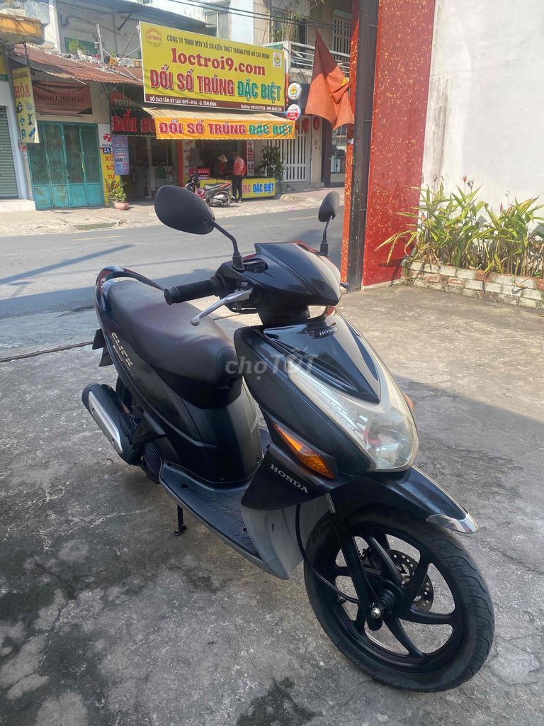 Honda Click 110 lên 2010 cà vẹt đầy đủ. Mua bán Xe máy tại Quận Tân Bình Tp Hồ Chí Minh được đăng bởi Tý tay ga hình 5