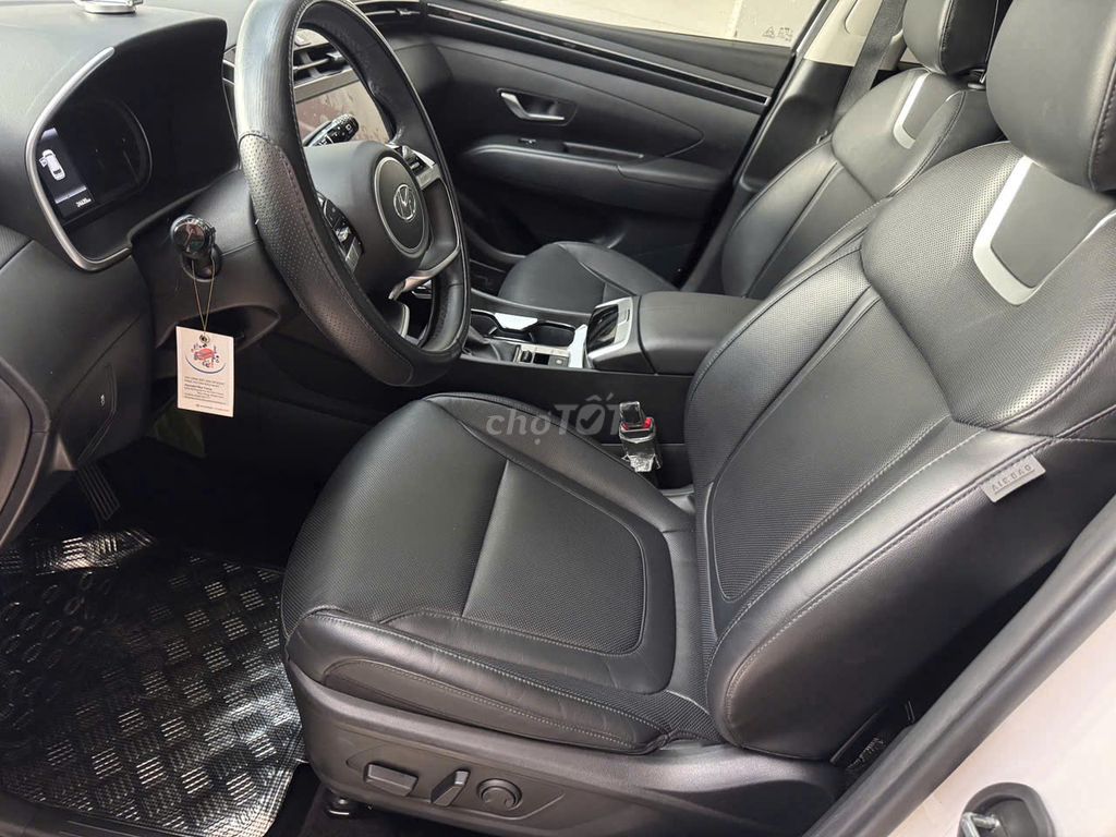 Hyundai Tucson 2023 2.0 AT Tiêu chuẩn - 24635 km. Mua bán Ô tô tại Thành phố Nha Trang Khánh Hòa được đăng bởi Anh Hải hình 13