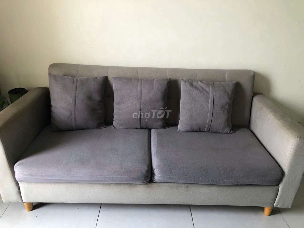 Tủ quần áo 1,8x1,9m. Mua bán Tủ, kệ gia đình tại Thành phố Thủ Đức Tp Hồ Chí Minh được đăng bởi Tien  hình 1