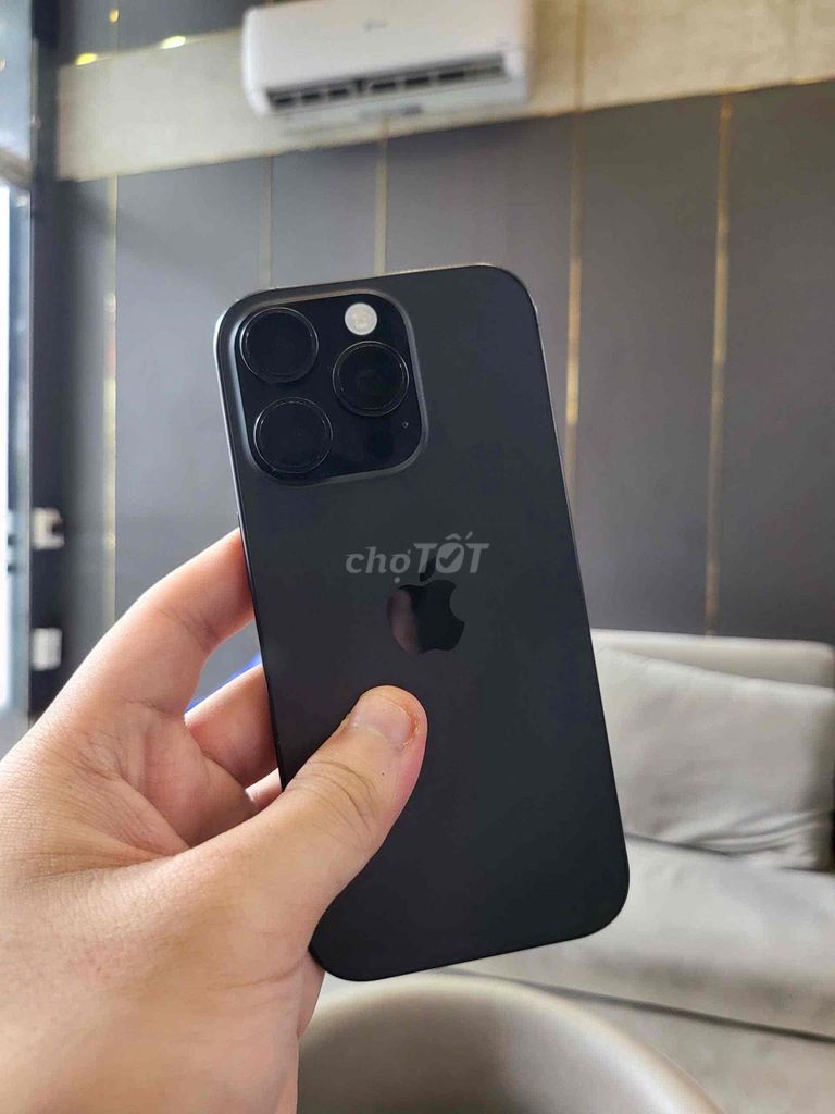 Apple iPhone 16 Pro 128GB Titan Đen Chính Hãng Mỹ. Mua bán Điện thoại tại Quận 8 Tp Hồ Chí Minh được đăng bởi CA REM BÁN TÁO hình 1