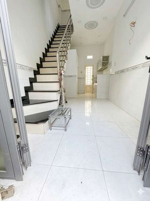 NHÀ 2 TẦNG BÌNH TIÊN - GIÁ CHỈ 2,45 TỶ - SÁT QUẬN 5 - sổ Hồng Riêng