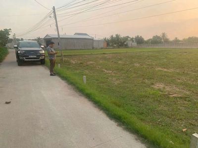 Chính chủ Kẹt tiền bán gấp 2 lô đất full thổ cư. Mua bán đất tại Huyện Đức Hòa Long An được đăng bởi Phan quyết trí