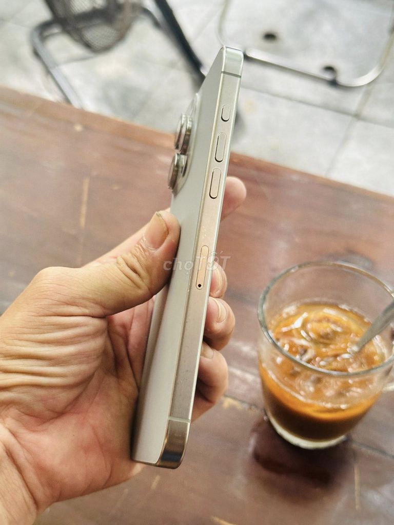 🛒15 pro max bản vna thay màn mất face id. Mua bán Điện thoại tại Quận Thanh Xuân Hà Nội được đăng bởi Thành Vũ Mobile hình 2