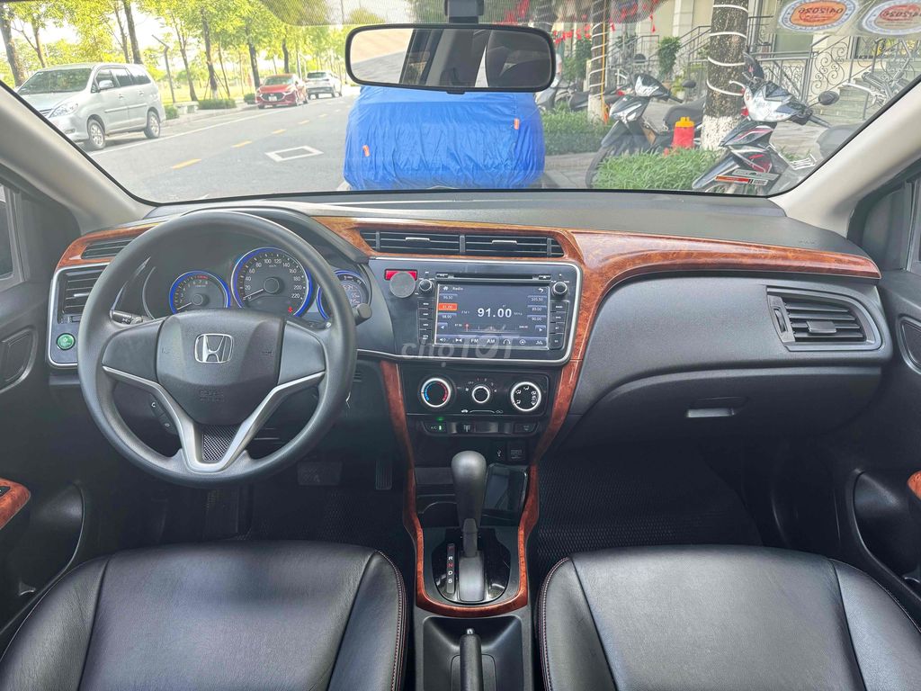 City phom mới 2015 đại chất 8v zin full ls hãng. Mua bán Ô tô tại Quận Thanh Xuân Hà Nội được đăng bởi Mr. Dương hình 8