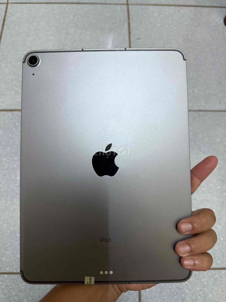 Cần bán ipad air 4 gắn sim tiện lợi bán hoặc gl. Mua bán Máy tính bảng tại Huyện Long Thành Đồng Nai được đăng bởi Anh Dương hình 1