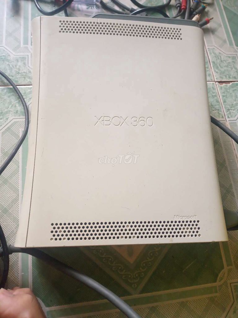 Xbox 360 console tặng tay cầm phụ kiện dây đầy đủ