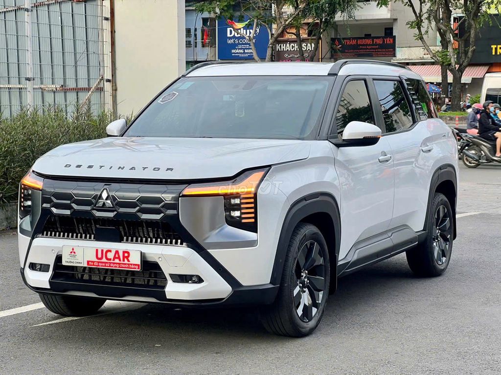Mitsubishi Destinator Premium 2026 Белый 11 700 км