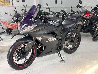 Kawasaki Ninja 300 2017 cần bán hoặc giao lưu