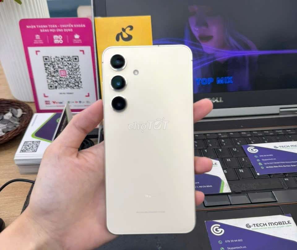 Galaxy S24 plus Vàng 512GB,2sim máy gọn cầm đẹp. Mua bán Điện thoại tại Thành phố Thủ Đức Tp Hồ Chí Minh được đăng bởi Minh phương hình 1