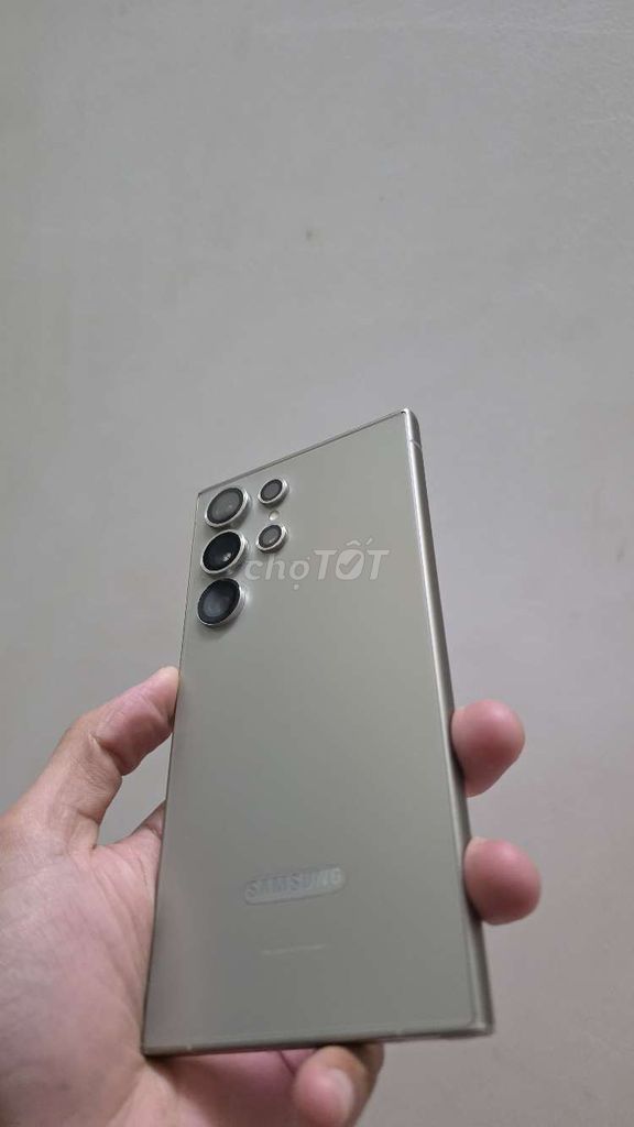 Samsung S24 Ultra Xám Việt Nam 97% phẩy nhẹ.. Mua bán Điện thoại tại Quận Liên Chiểu Đà Nẵng được đăng bởi Thien  hình 1
