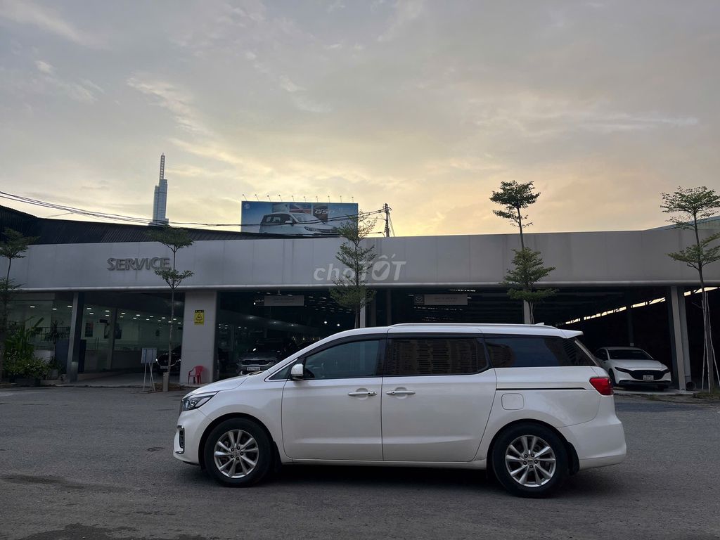 KIA SEDONA 2.2D LUXURY. Mua bán Ô tô tại Thành phố Thủ Đức Tp Hồ Chí Minh được đăng bởi Ảnh Nguyễn hình 1