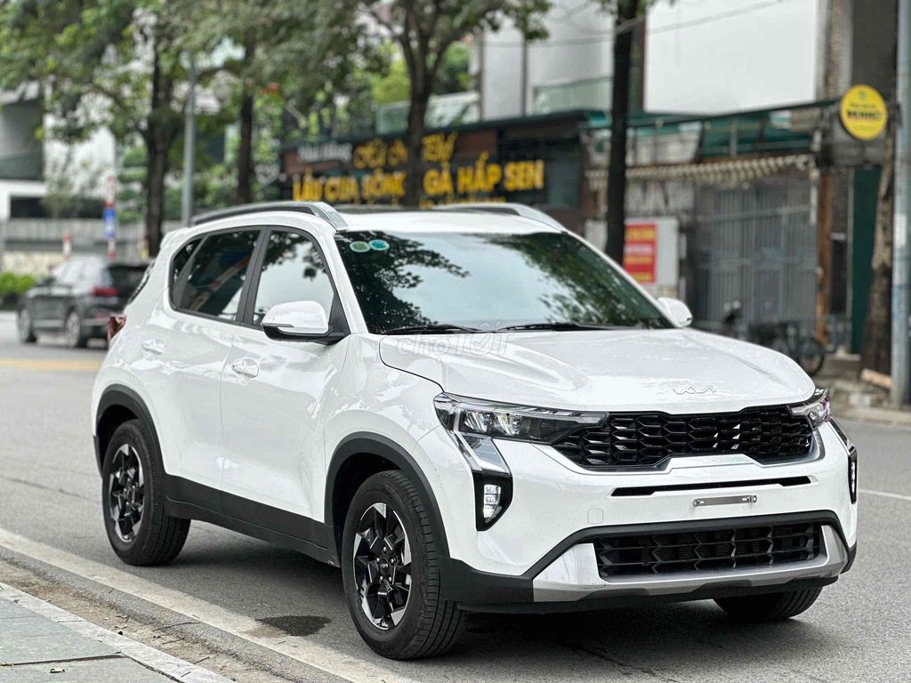 Kia Sonet 2024 Premium 1.5 AT - 7000 km. Mua bán Ô tô tại Quận Thanh Xuân Hà Nội được đăng bởi ĐÀM HÙNG CAR  hình 2